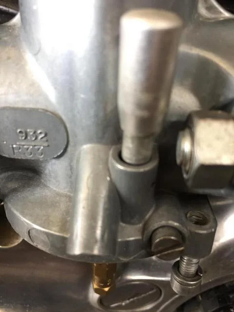 Carb adjusting, idle circuit