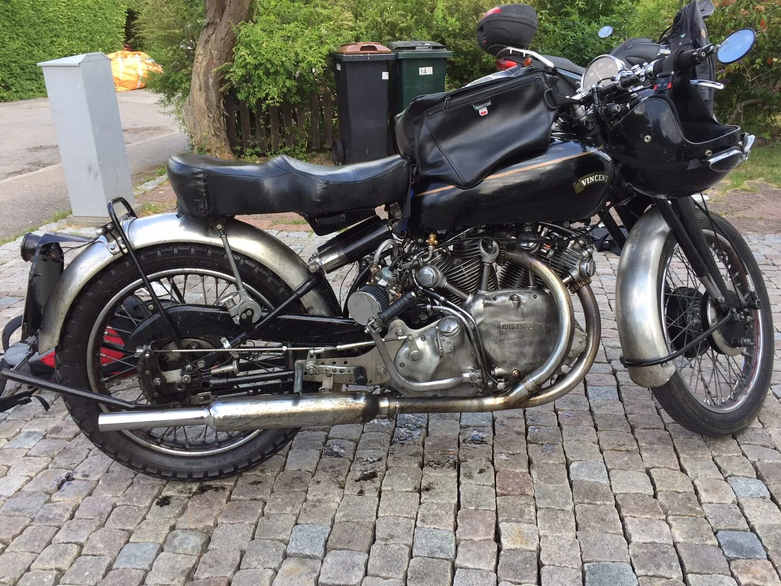 Crankcase repair (53 Vincent restoration)