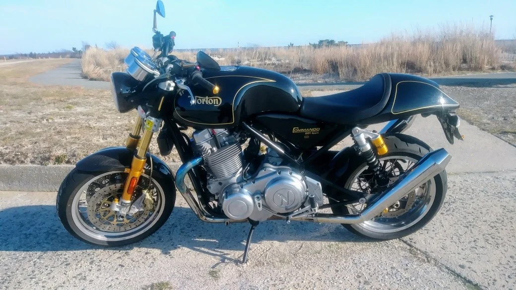 Pictures of your Norton 961