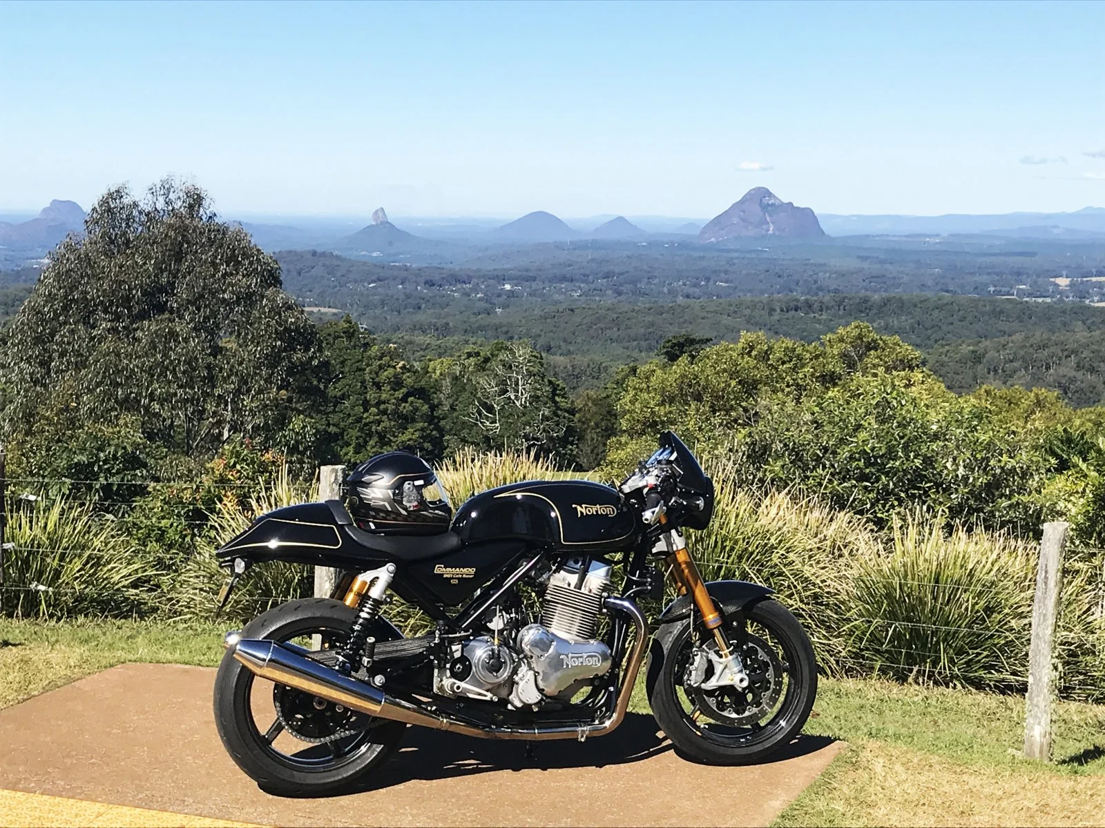 Pictures of your Norton 961