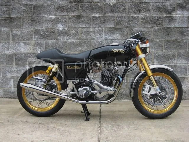 New member with Commando 850 cafe project