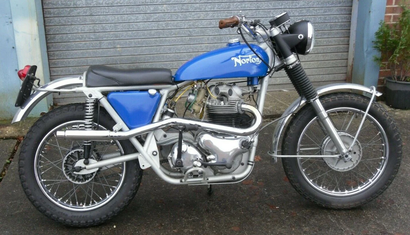 P11 Norton Daily rider