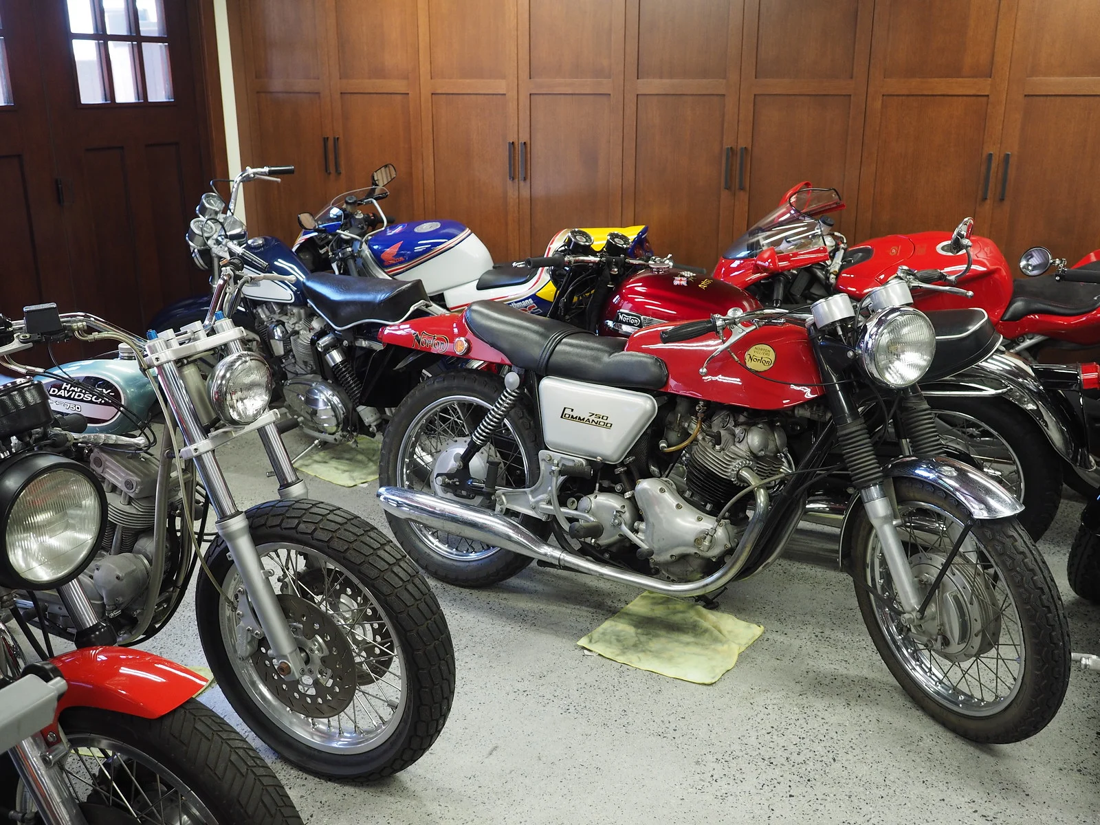 Helping a deceased friend sell his bike collection