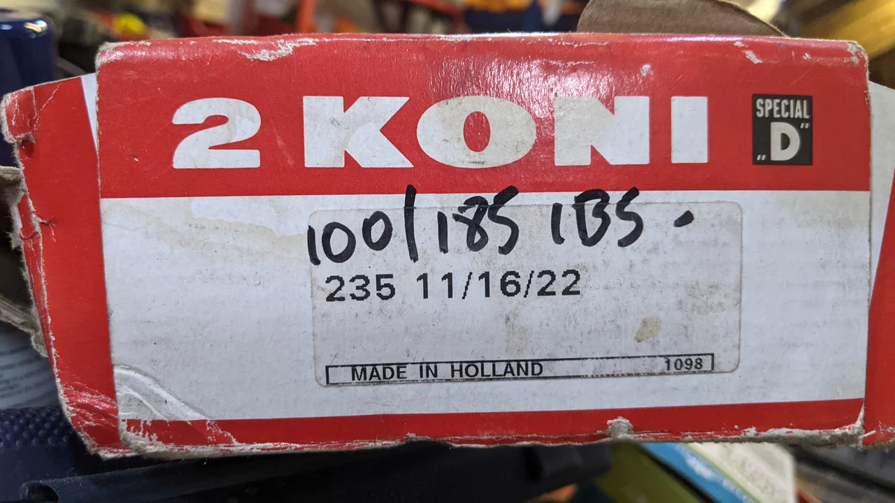 Koni vs. Ikon