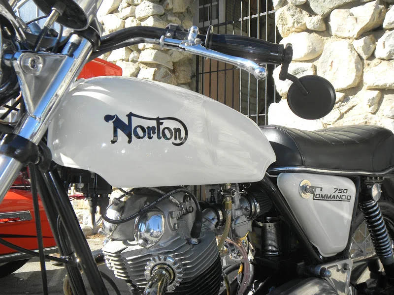 Post installation of Comnoz Sump Breather (71 norton)