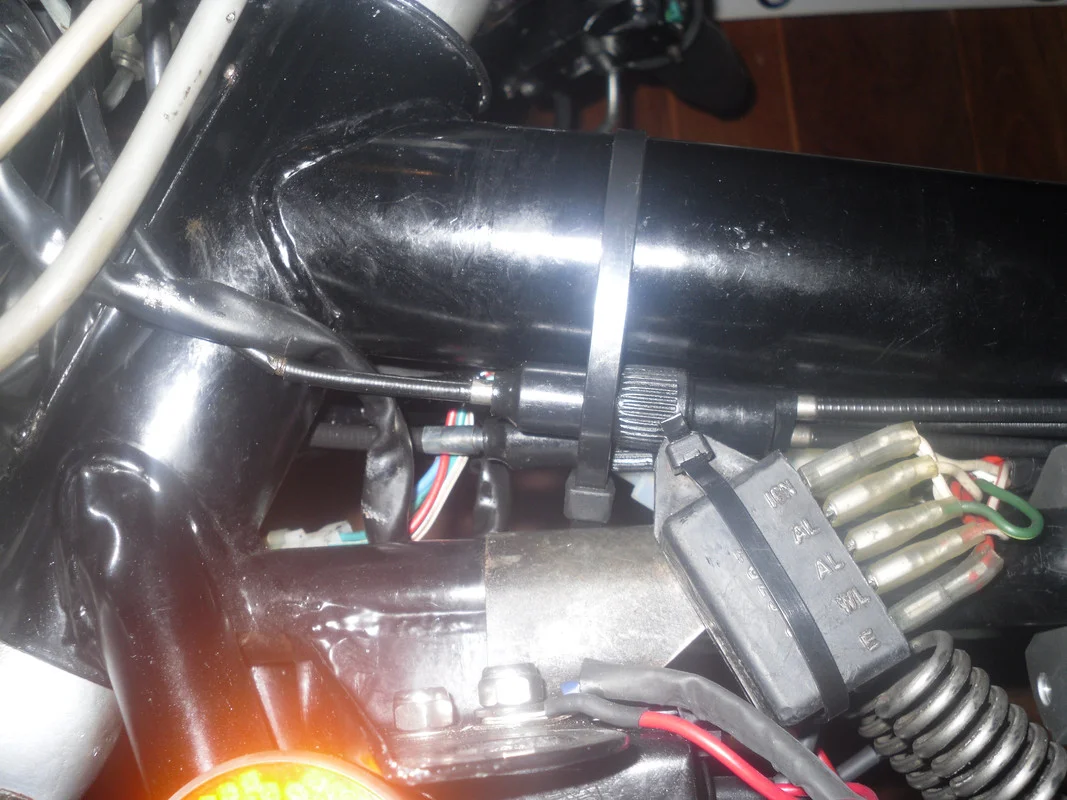 New throttle & choke (air) cables.