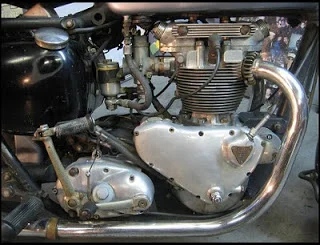 TRIUMPH T 100 R / T 100 RR . 1955/57 .