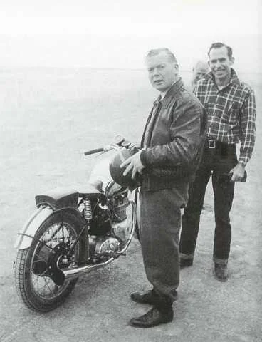 TRIUMPH T 100 R / T 100 RR . 1955/57 .