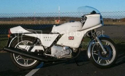 A  Norton Commando History