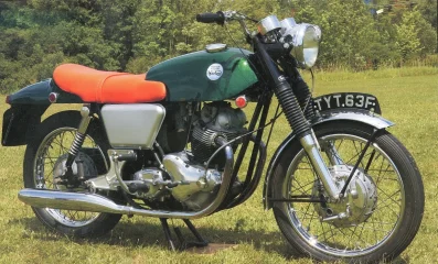 1968 Norton Commando paint colour