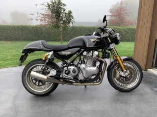 Pictures of your Norton 961