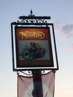 Pictures of your Norton 961