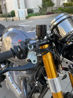 Pictures of your Norton 961