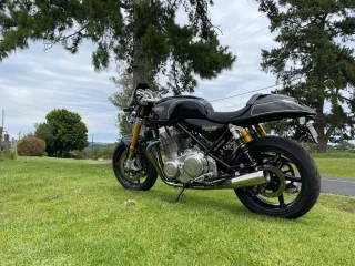 Pictures of your Norton 961