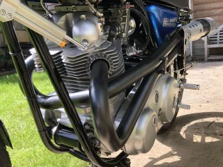 Is there a Commercially available 2 into 1 exhaust for a Norton Commando other than Viking?