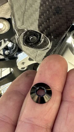 Titanium bolts and nuts replace———>