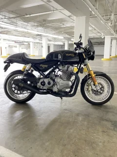 Pictures of your Norton 961