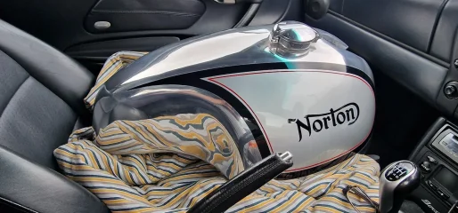 Pictures of your Norton 961