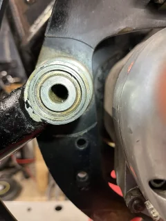 Problems removing swingarm spindle