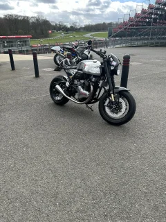 Pictures of your Norton 961