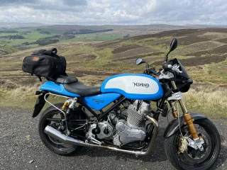 Pictures of your Norton 961