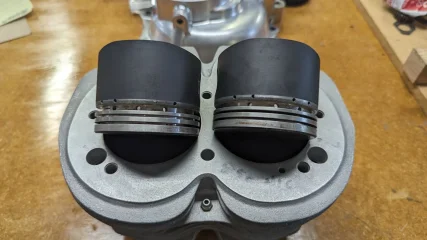 Broken Main Bearings (Outer Race)