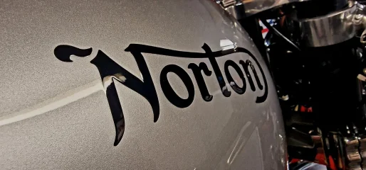 Pictures of your Norton 961