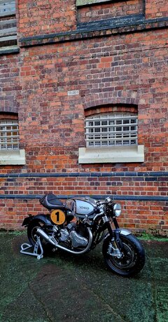 Pictures of your Norton 961