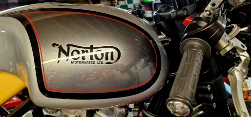 Pictures of your Norton 961