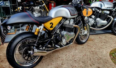 Pictures of your Norton 961