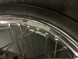 tire/wheel rim lock