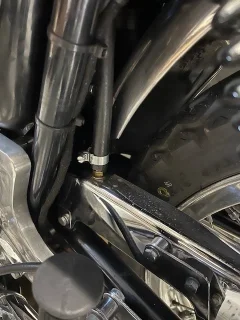 My first Norton! Oil lines routed wrong?