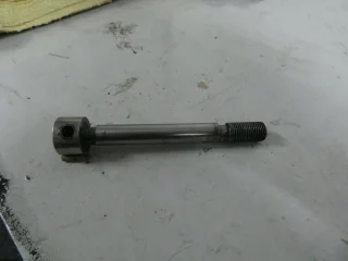 Gearbox Top Bolt - Worn Out