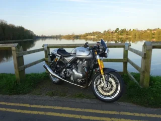 Pictures of your Norton 961