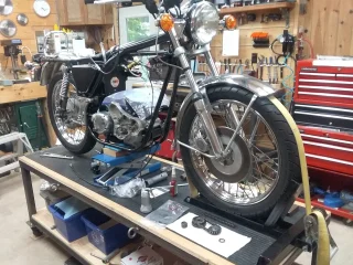 1972 commando rebuild