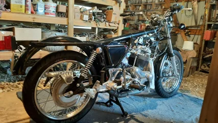 1975 Commando 850 restoration