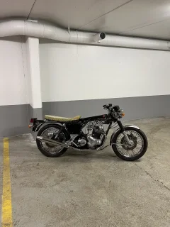 Build thread 1976 850 Commando